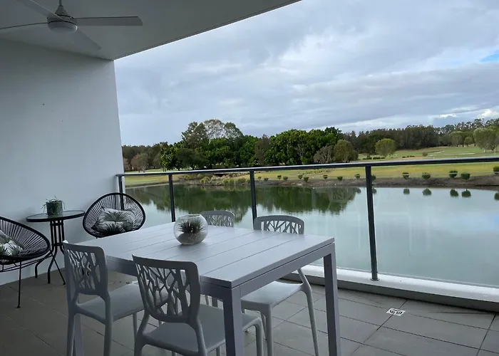 Signature Waterfront Apartments